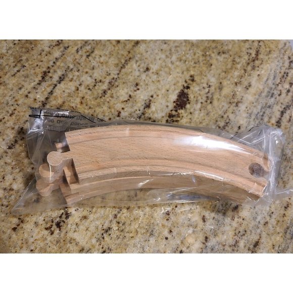 Lot of 4 Pieces Of Wooden Curved Train Track 6.75" Works W/ Thomas & BRIO - Picture 5 of 5